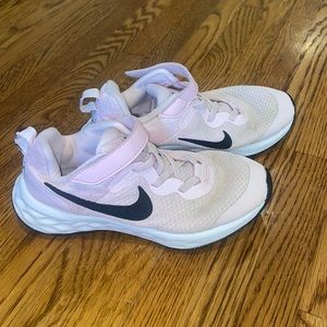 Nike- light pink-kids~running shoe